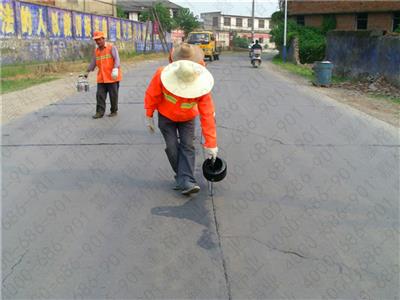 公路養(yǎng)護中裂縫修補的灌縫瀝青用多少號比較好？